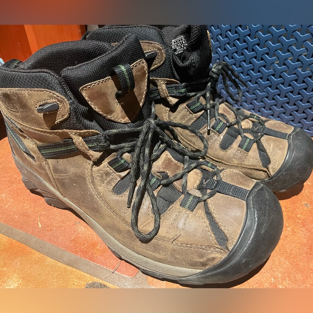 KEEN Targhee KeenDry Waterproof High Top Leather Hiking Boots Men’s 9.5
